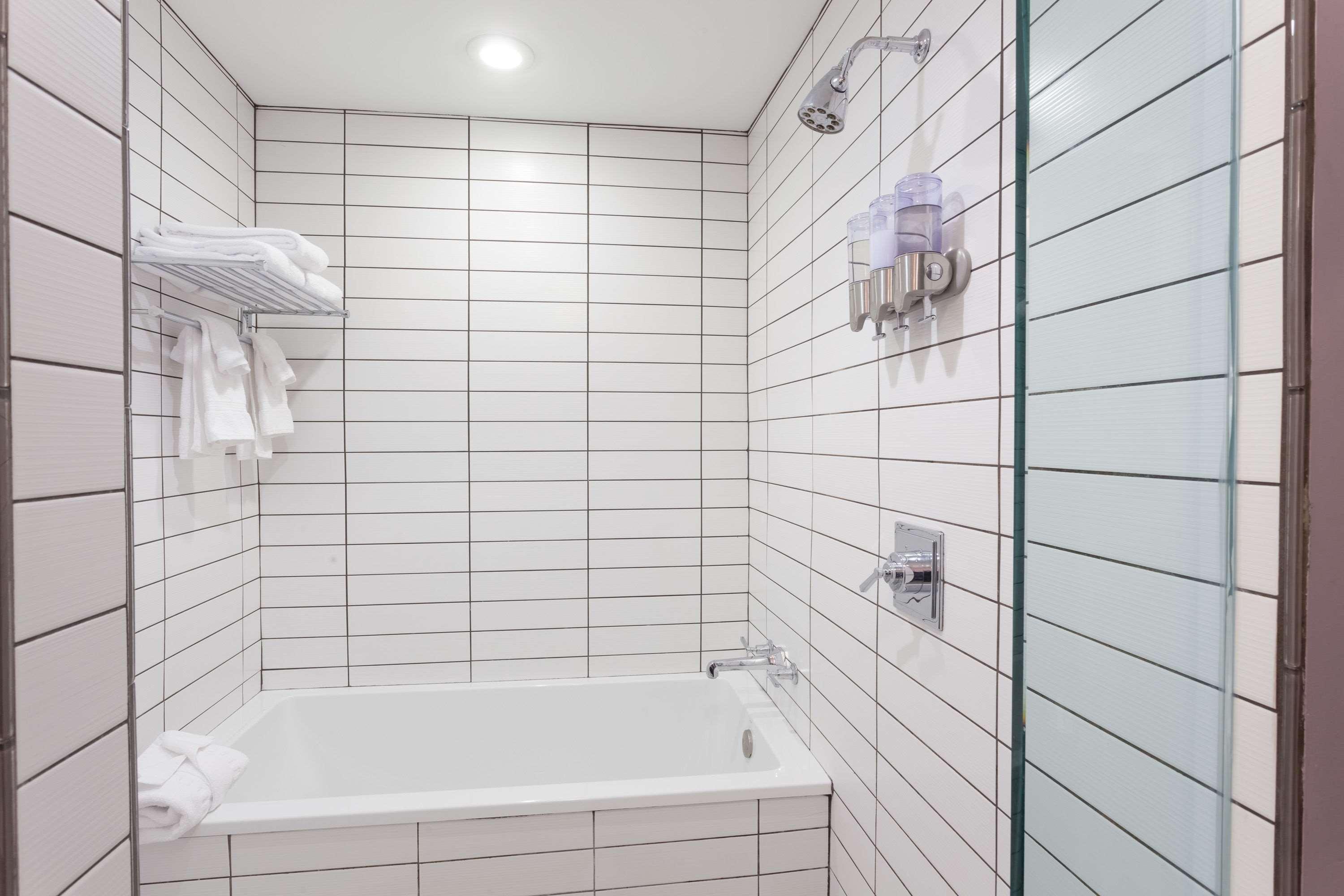 Hotel At The Lafayette Trademark Collection By Wyndham Buffalo Bagian luar foto