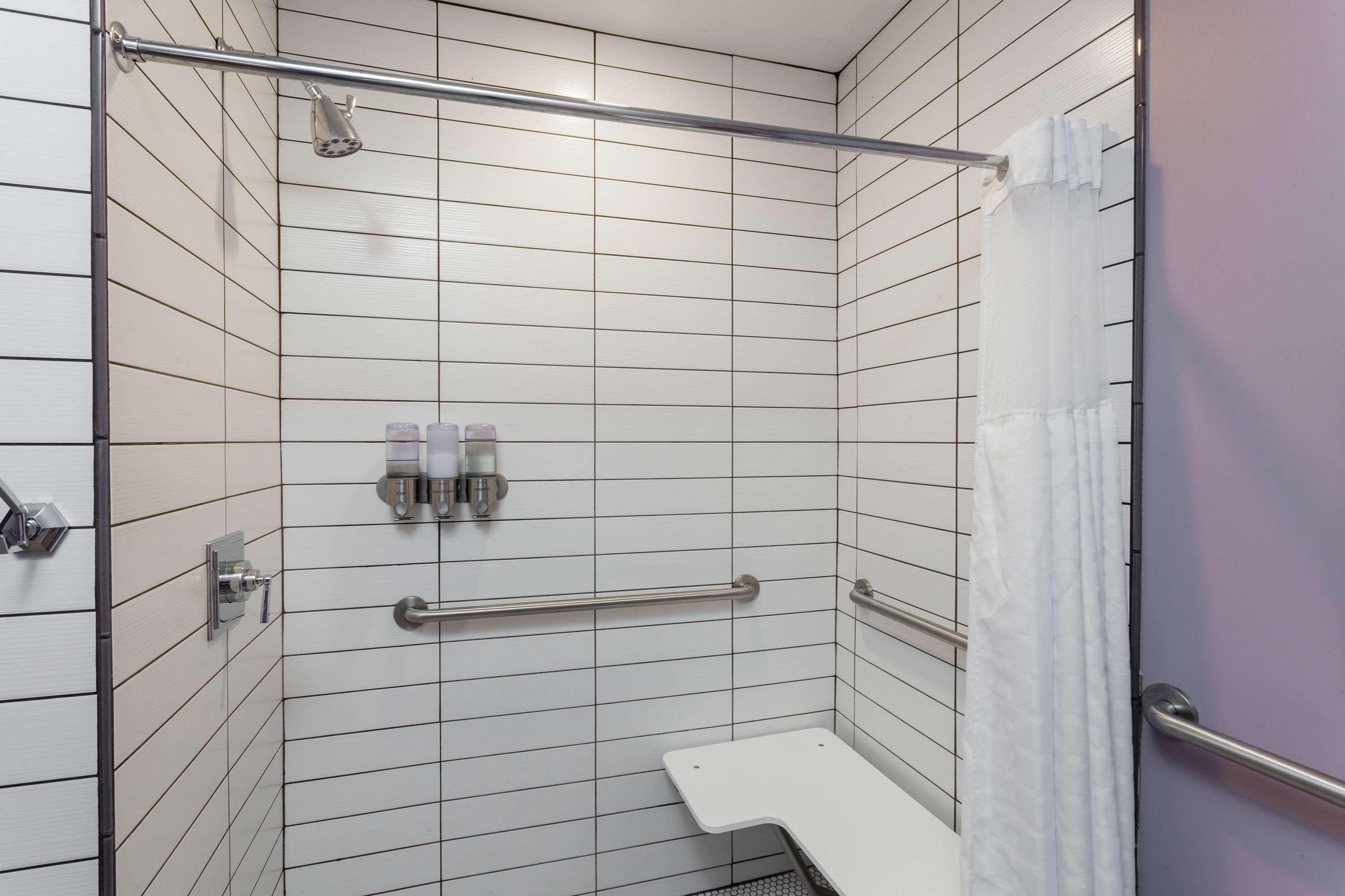 Hotel At The Lafayette Trademark Collection By Wyndham Buffalo Bagian luar foto