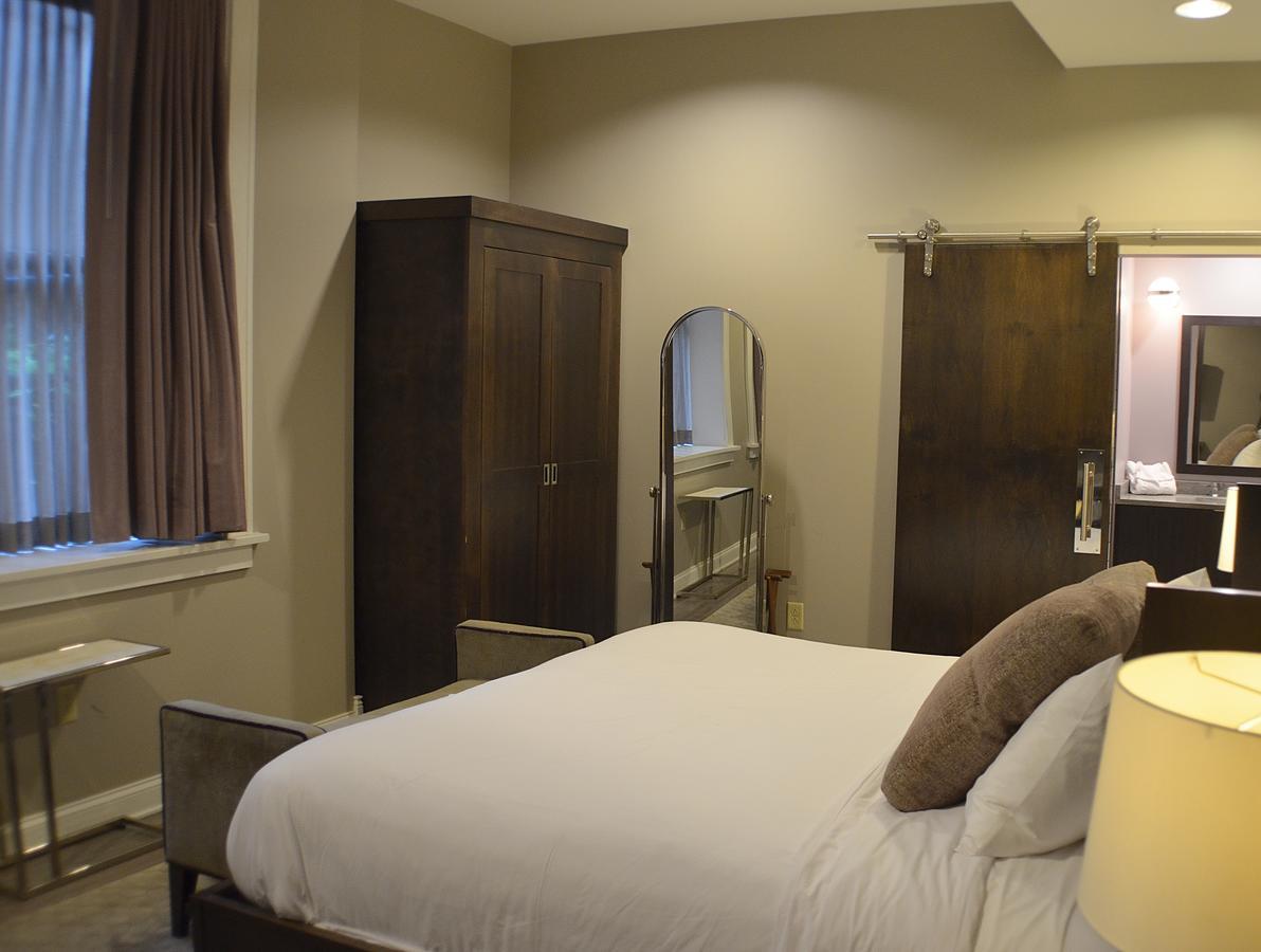 Hotel At The Lafayette Trademark Collection By Wyndham Buffalo Bagian luar foto