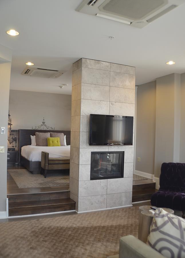 Hotel At The Lafayette Trademark Collection By Wyndham Buffalo Bagian luar foto