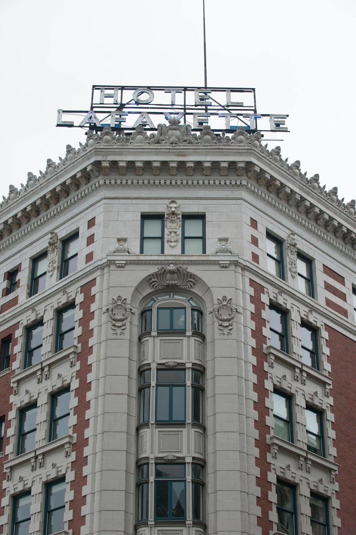 Hotel At The Lafayette Trademark Collection By Wyndham Buffalo Bagian luar foto