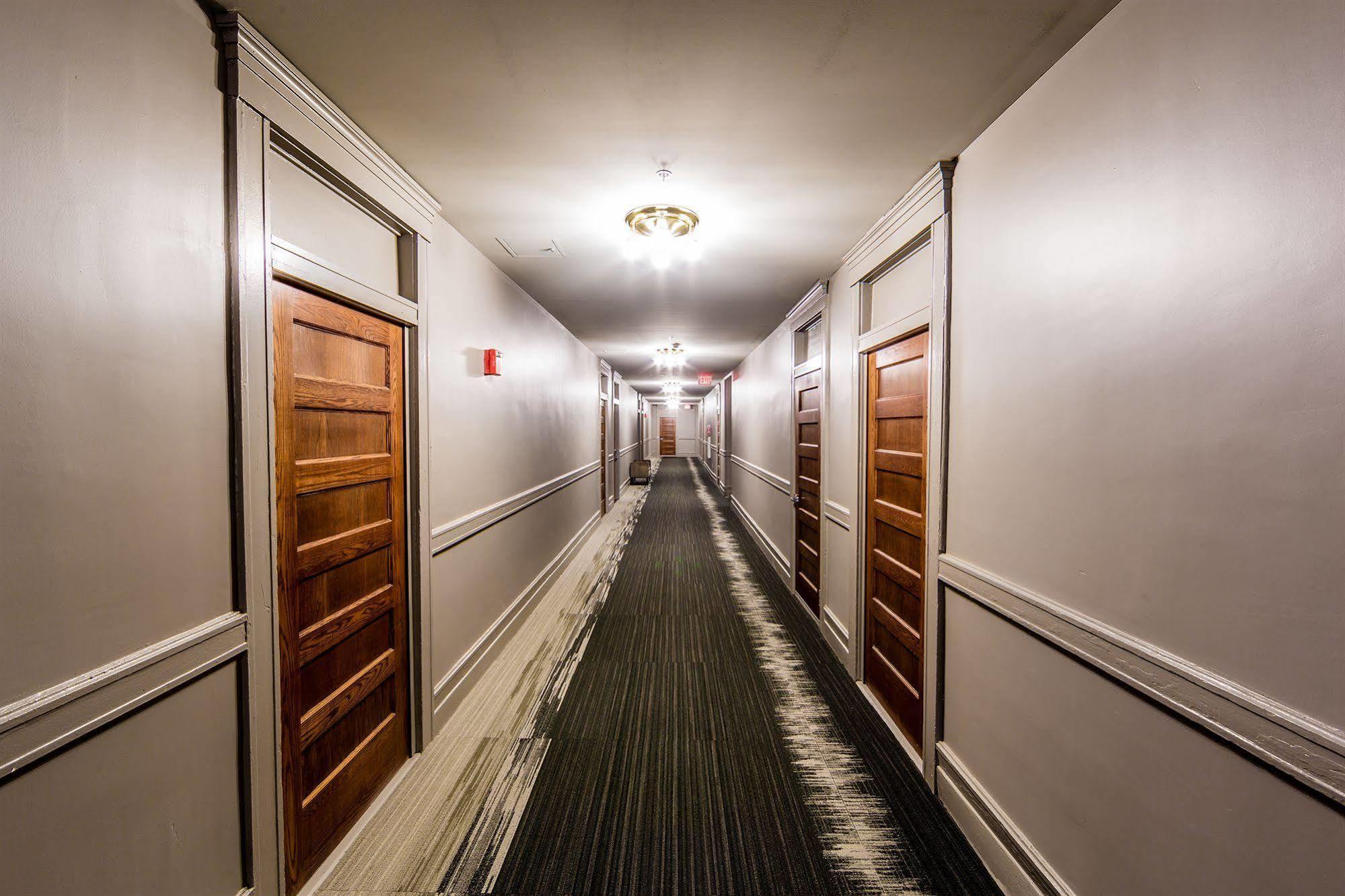 Hotel At The Lafayette Trademark Collection By Wyndham Buffalo Bagian luar foto